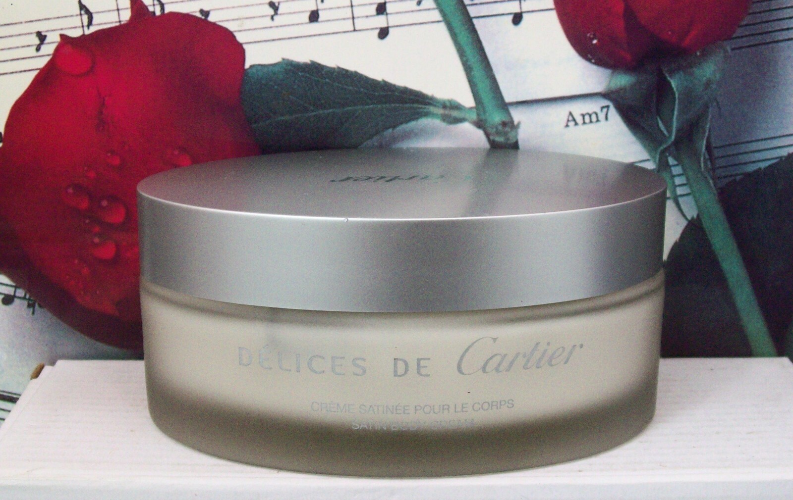 Must de cartier creme satinee pour le corps hotsell