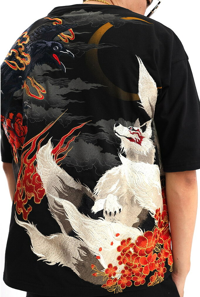 ノゾミイシグロ 総柄 英字 プリント ファーTシャツ　Fサイズ 英字新聞 総柄 90STシャツ グラフィック ニュースペーパー