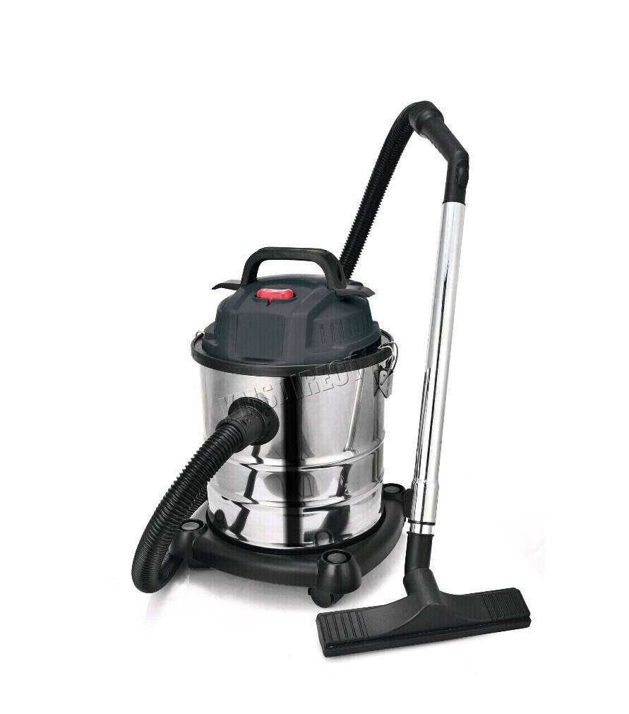Industrial Wet/ Dry Vacuum/ Carpet Cleaner 1200w in West Bridgford
