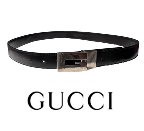 GUCCI シルバー金具　サイズ80 ブラックベルト Men's Gucci Belt Size 32/90 Black GG Embossed Leather Silver