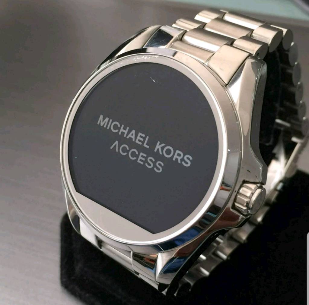Ladies Michael Kors Designer Watch Bradshaw MKT5012 Smart Watch Wearable | in Thornton Heath