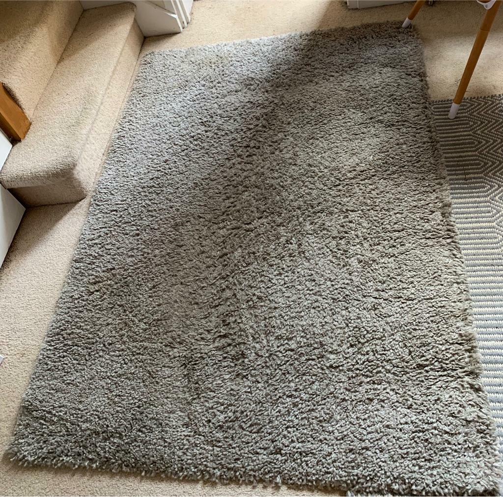Light grey rug fluffy in Muswell Hill, London Gumtree