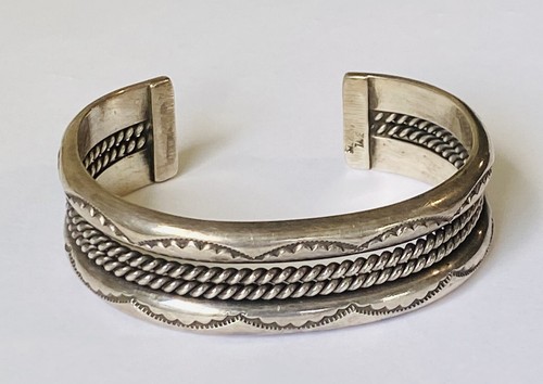 アクセサリー TAHE navajo bangle vintage W. Tahe Navajo Sterling Silver Unisex/Mens/Womens Bangle