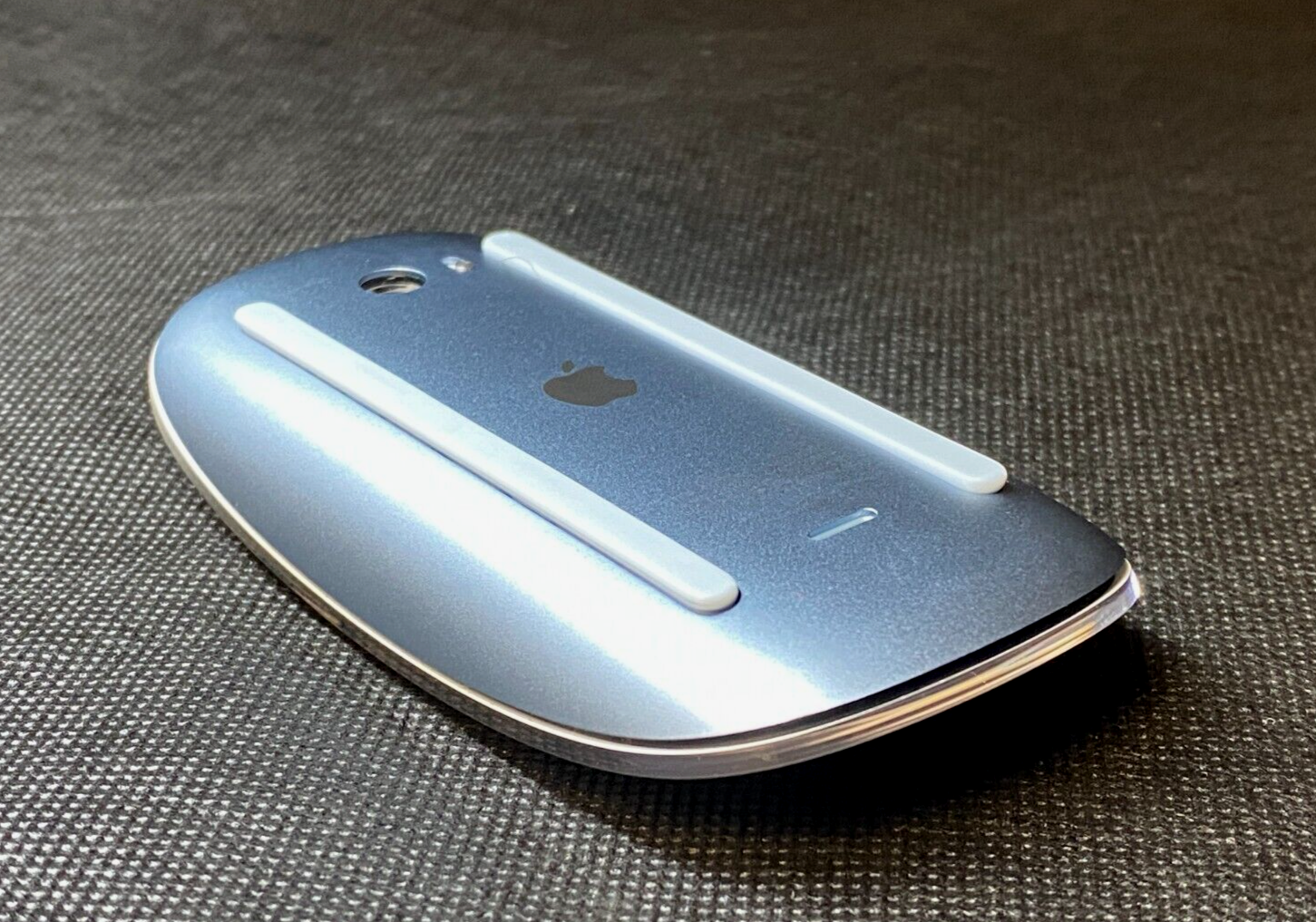 Apple Magic Mouse 2 A1657 - Wireless Bluetooth Rechargeable