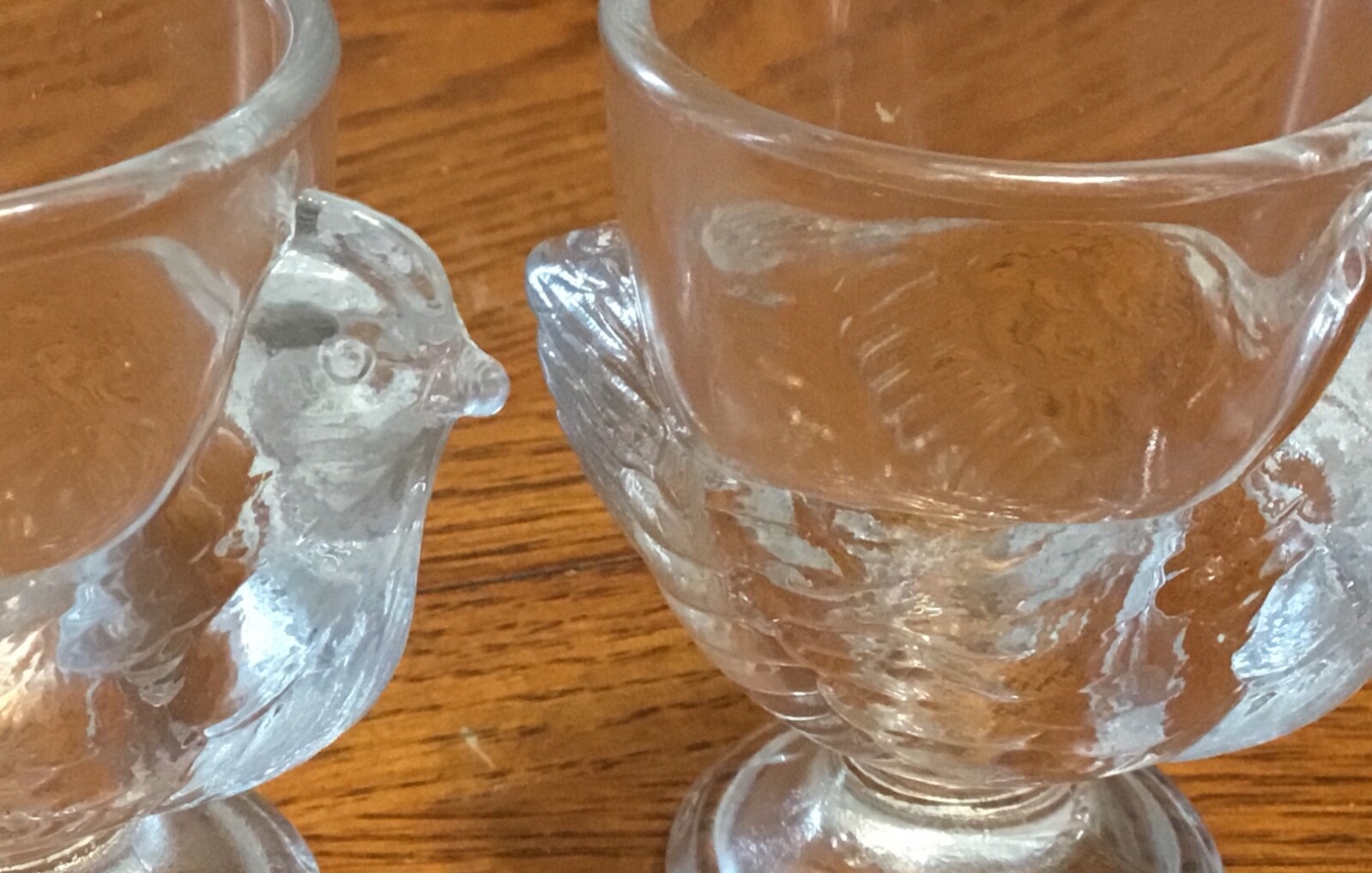 2 FRANCE CLEAR GLASS CHICKEN HEN FIGURAL EGG CUPS