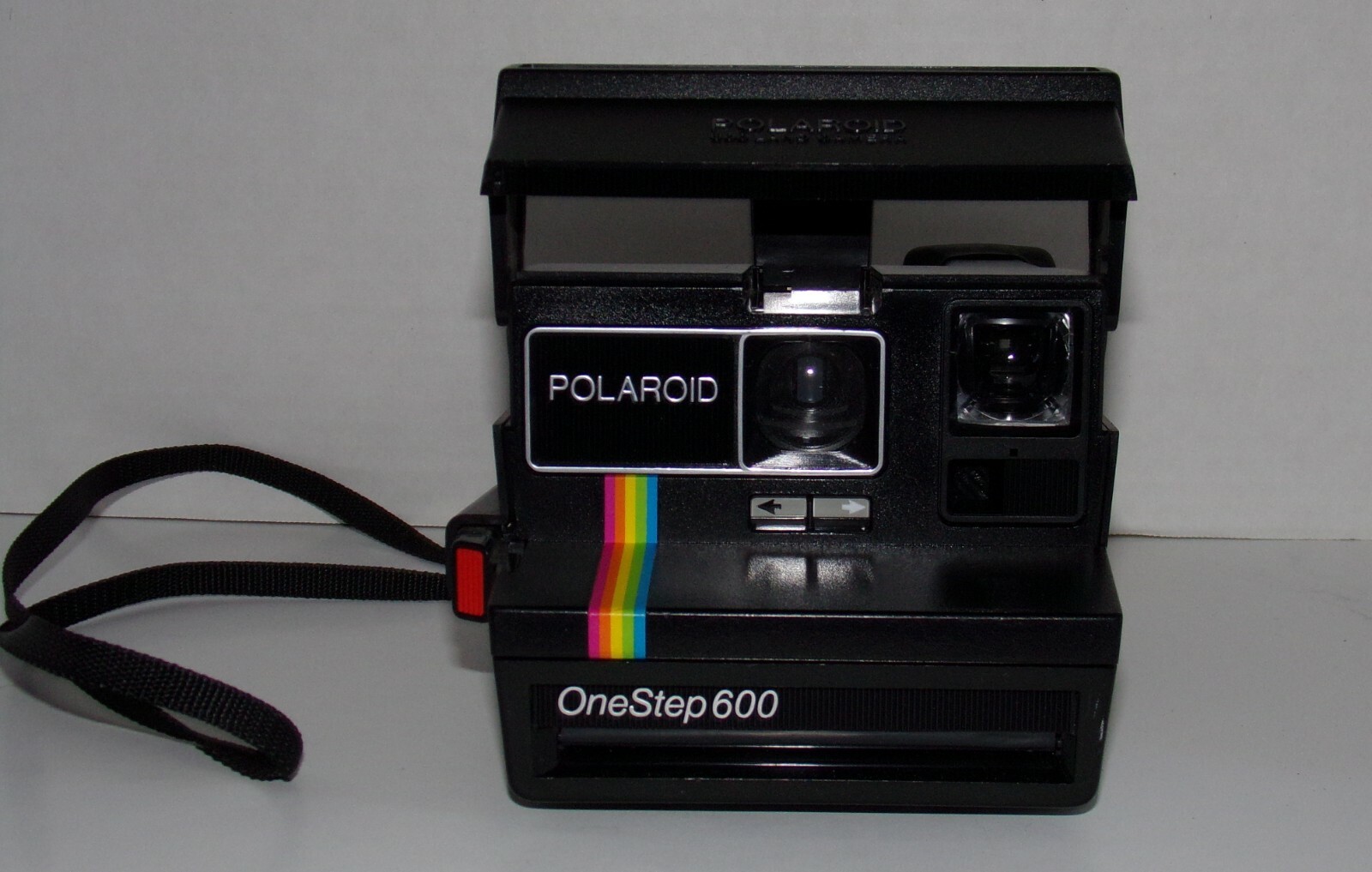 Polaroid OneStep 600 Land Camera Rainbow - Very Good Condition
