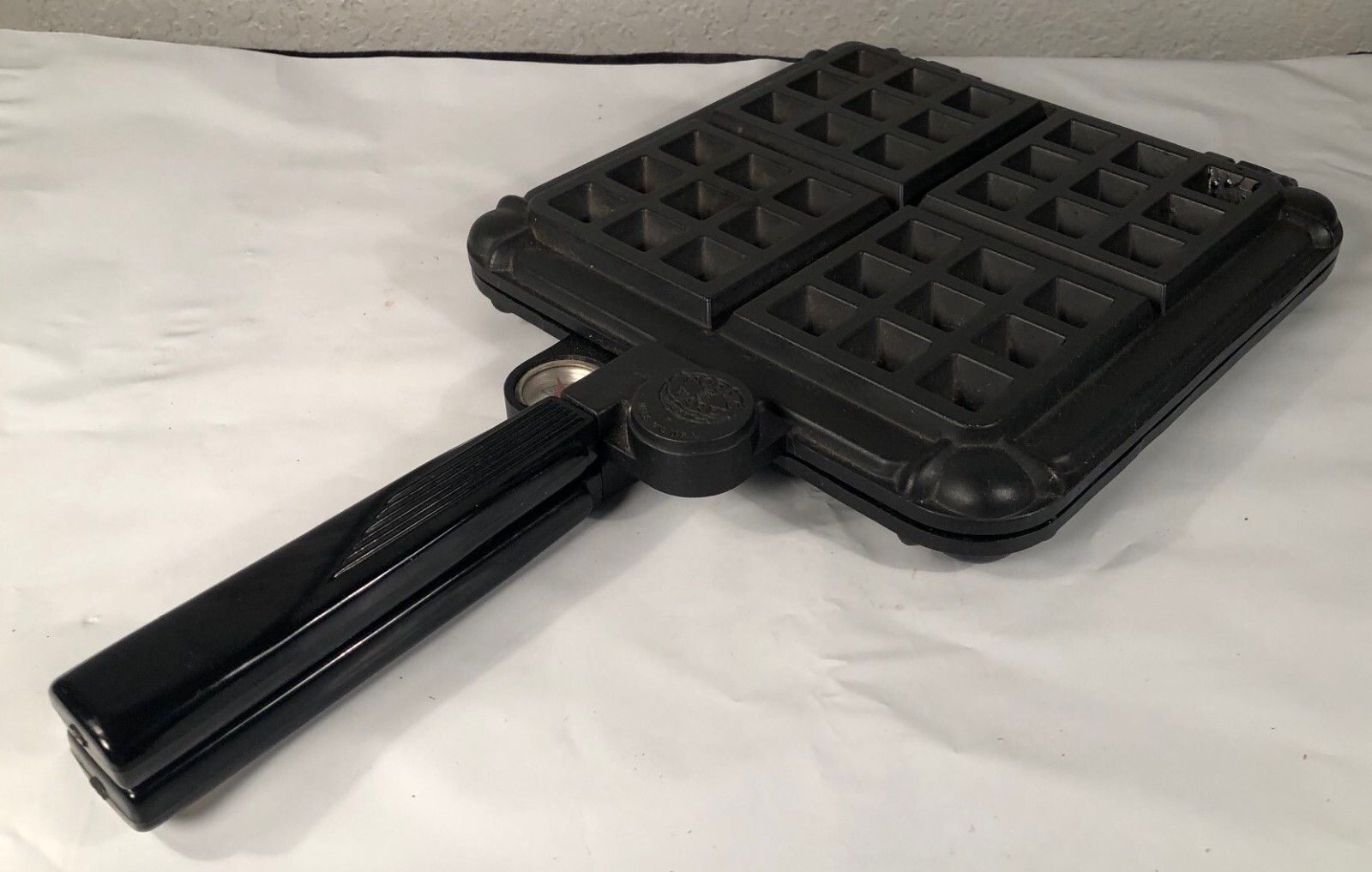 Nordic Ware Waffle Maker Wafflemakeri