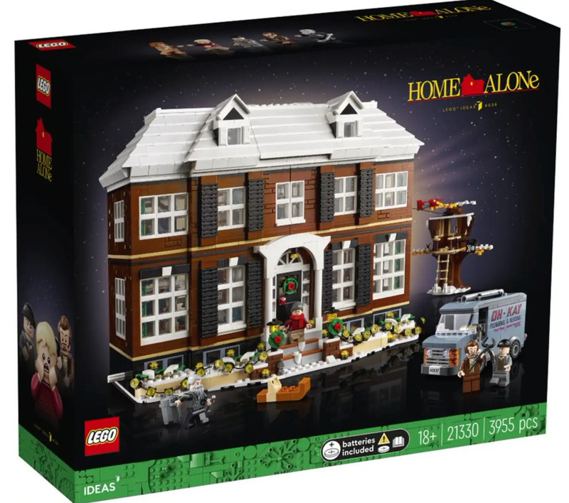 HARD TO FIND! LEGO Ideas: Home Alone (21330) with box