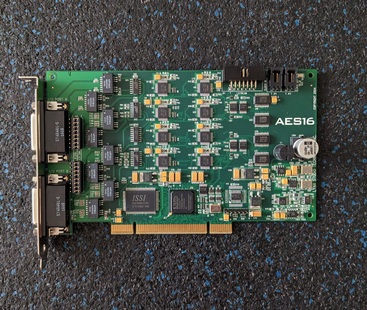 Lynx Studio Technology AES16-G PCI Card Multi-chan AES/EBU Audio ...