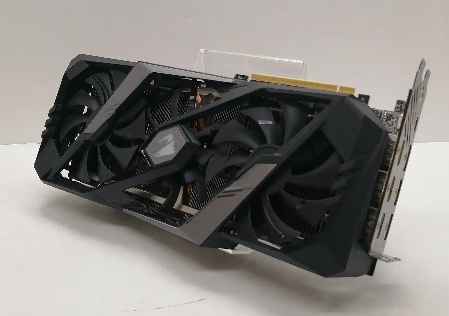 GIGABYTE AORUS GeForce RTX 2080 Ti XTREME GV-N208TAORUS X