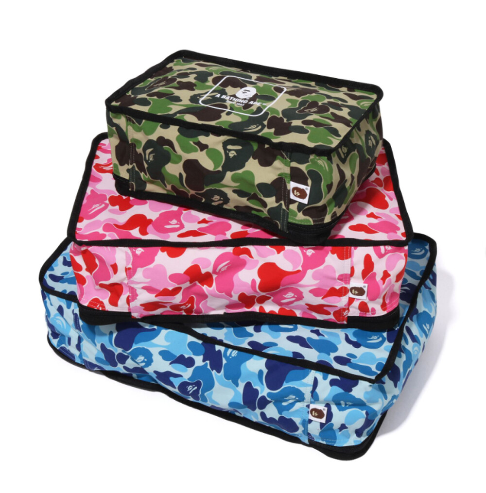 A BATHING APE マルチケース A BATHING APE(アベイシングエイプ) マルチケース マルチポーチ