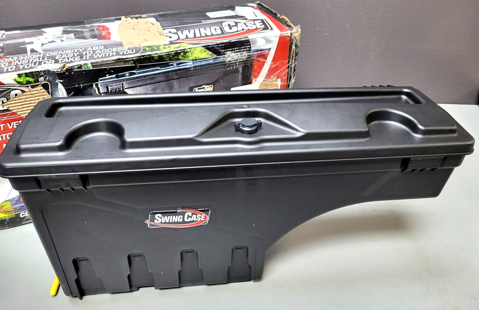Tonneau Covers Undercover Swing Case Storage Box - Sc900d