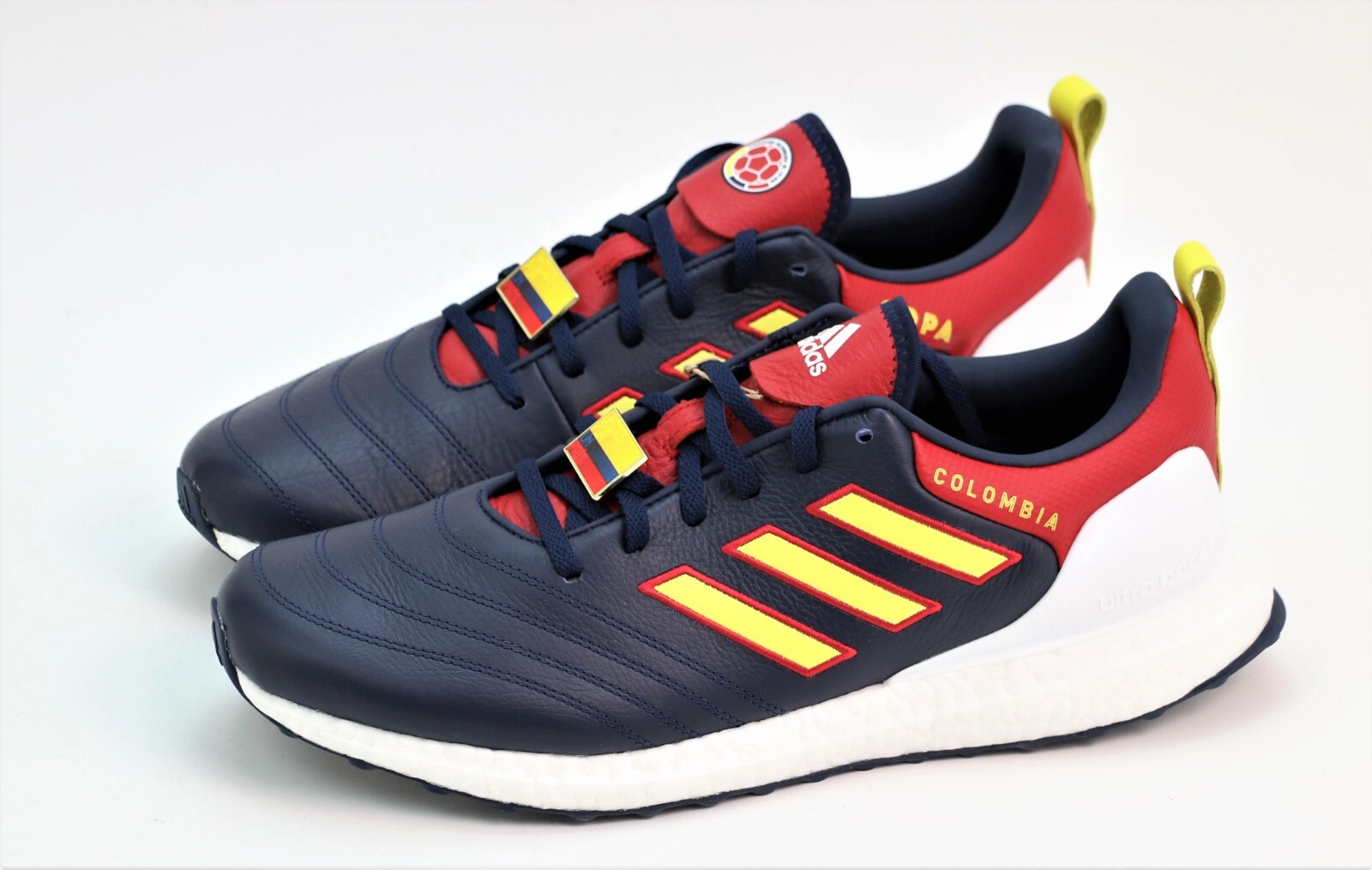 

Мужские кроссовки Adidas Ultraboost x Copa World Cup Colombia, размеры 12 GW7271, новинка, Multicolor