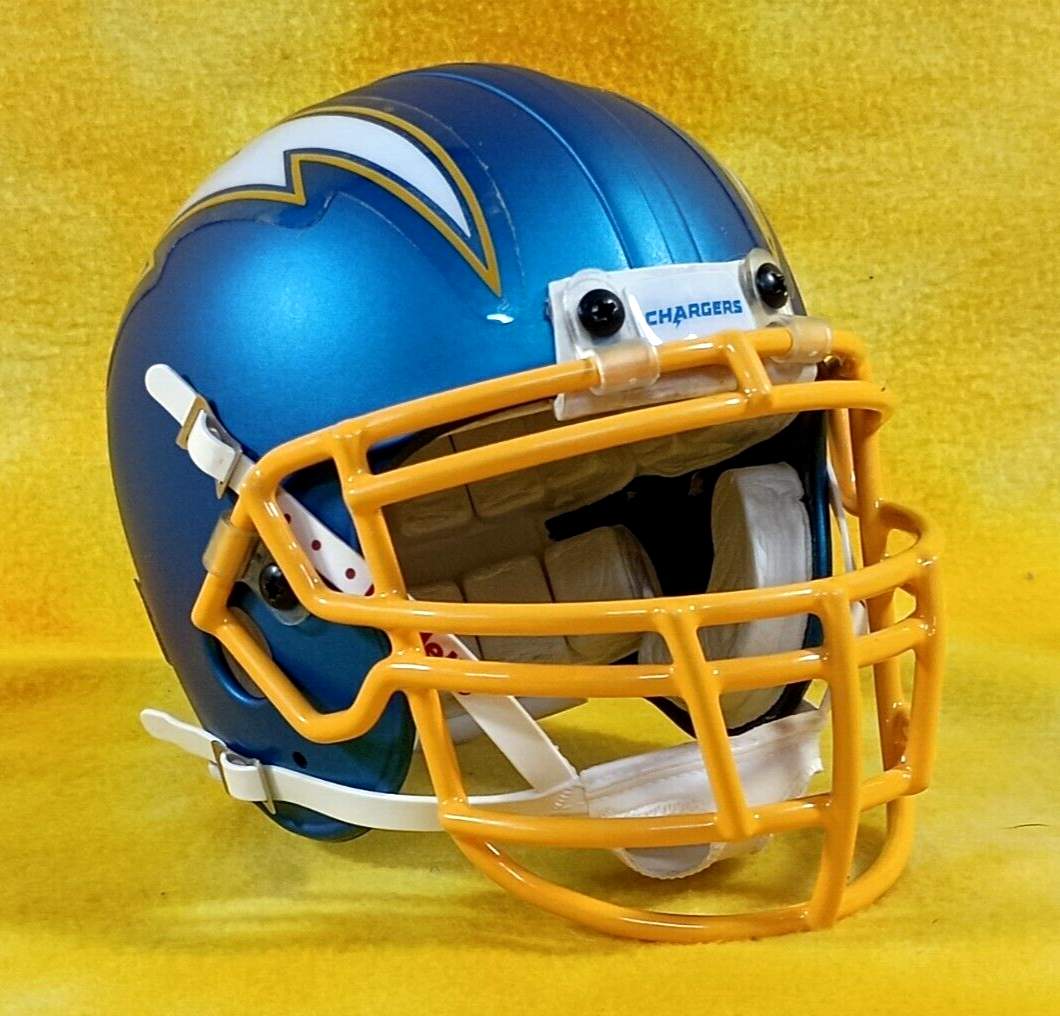 【バラ売り可】関西学院大学ファイターズ　ヘルメットステッカー　4枚組　アメフト バラ売り可関西学院大学ファイターズ ヘルメットステッカー 4枚