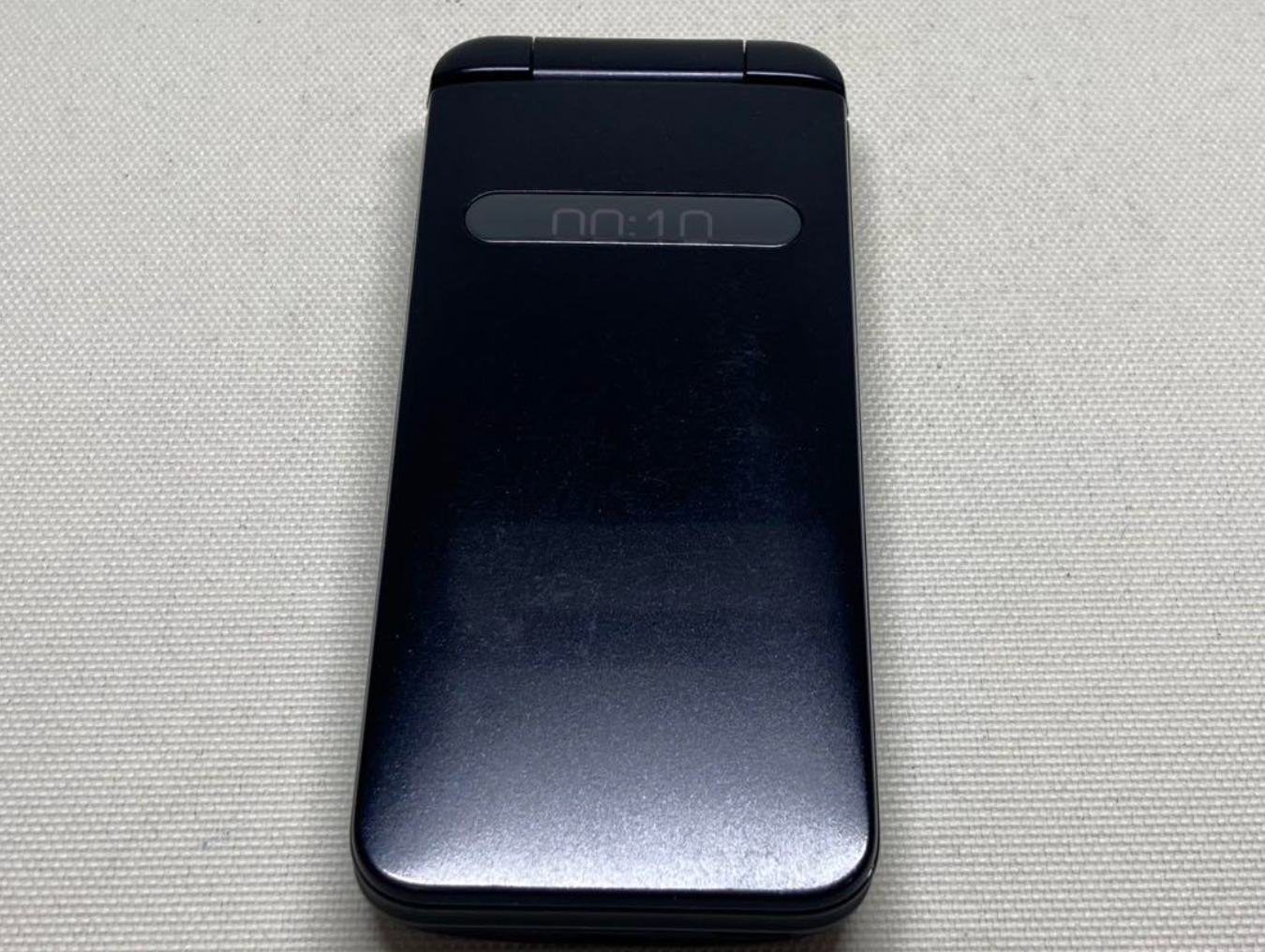 KYOCERA Flip Phone GRATINA DIGNO 4G KYF37 Android Unlocked