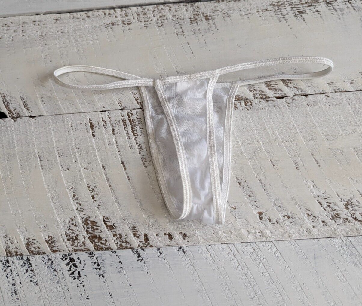 Dreamgirl Lingerie Size S Vintage White Bridal Lace & Mesh Open-Cup Babydoll Set