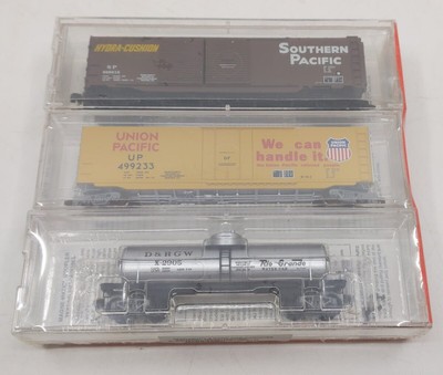 Micro-Trains 98-29 N Special Run Caboose Hobbies 60th Anniversary 3 Pack MT/Box