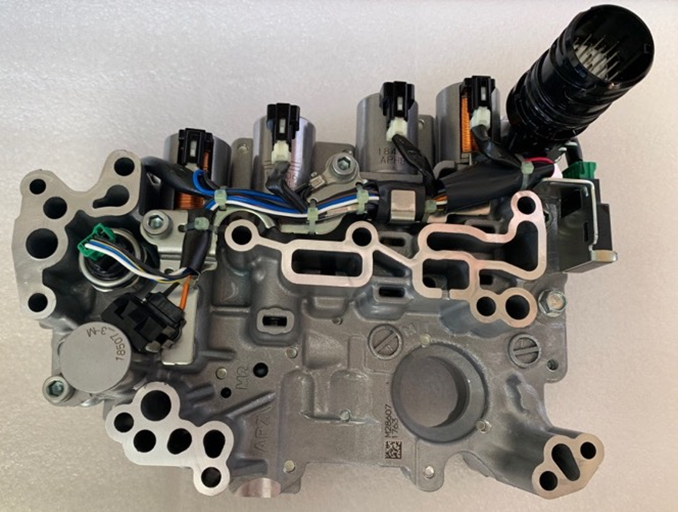 NEW GENUINE RE0F11A JF015E CVT Valve Body Nissan Sentra Versa (31705-X427D/E)