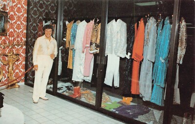 Liberace Museum Las Vegas Nevada Interior Wardrobe Brocades Vtg Postcard B21