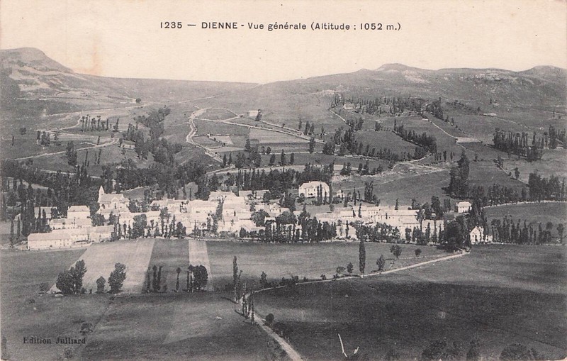 Carte Postale Ancienne Postcard Dienne Cantal Vue GÃ©NÃ©Rale TimbrÃ©E