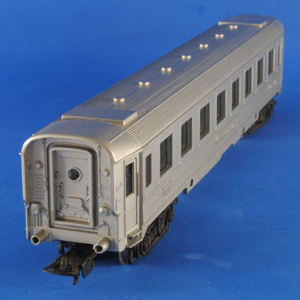Lima 9107 Carrozza passeggeri SNCF di 1a classe Vagone "Le Mistral"  H0 1:87
