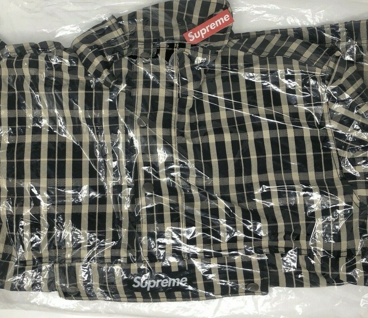 Supreme Nylon Plaid Tan Pullover Jacket size Large L FW18 DS New