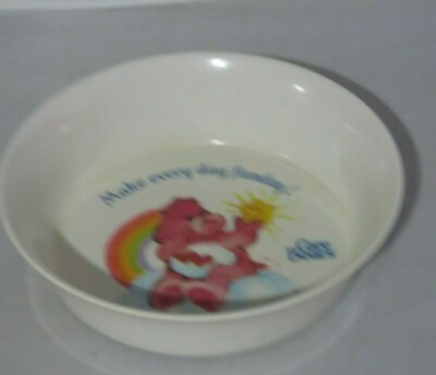 Vintage Care Bears Fun Love a Lot plastic Bowl By Silite - 6.5 inch diameter