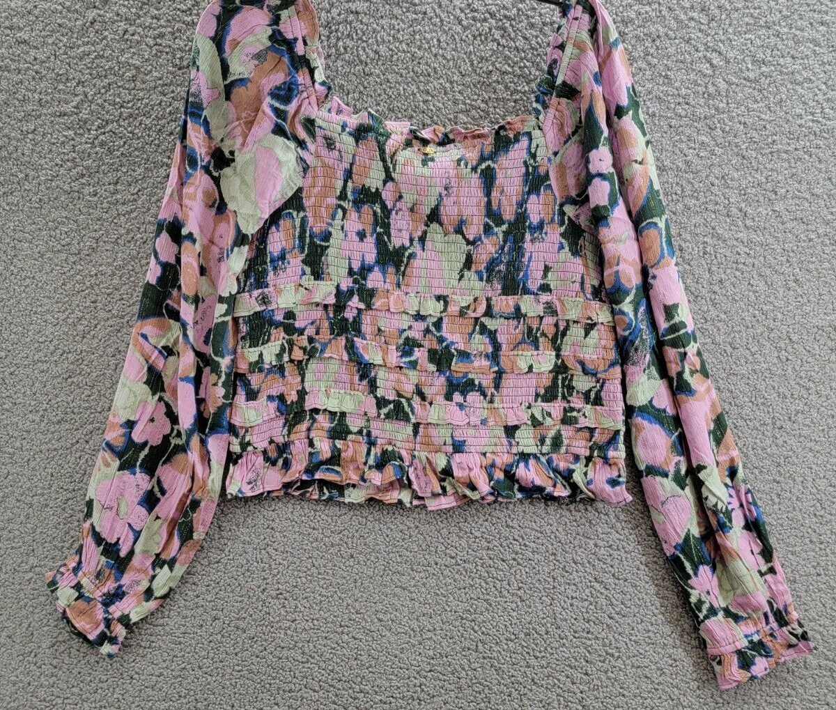 Sam Edelman Misha Printed Smocked Ruffle Top Womens L Multi Long Sleeve Pullover - Picture 10 of 16