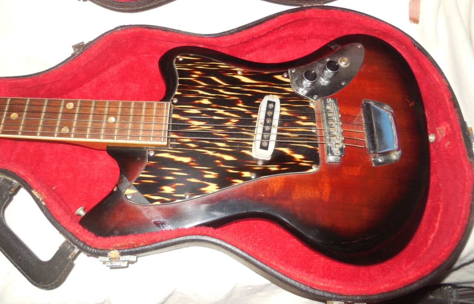 TEISCO YG-6 1960年代 ビザールギター　ビンテージ 稀少色 IMG_8832_1200x1200.heic?v=