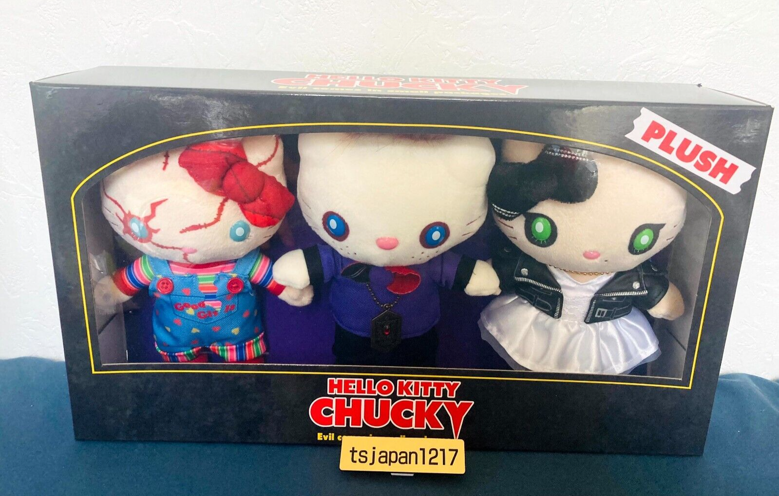 新品 HELLO KITTY CHUCKY USJ限定商品 ぬいぐるみストラップ
