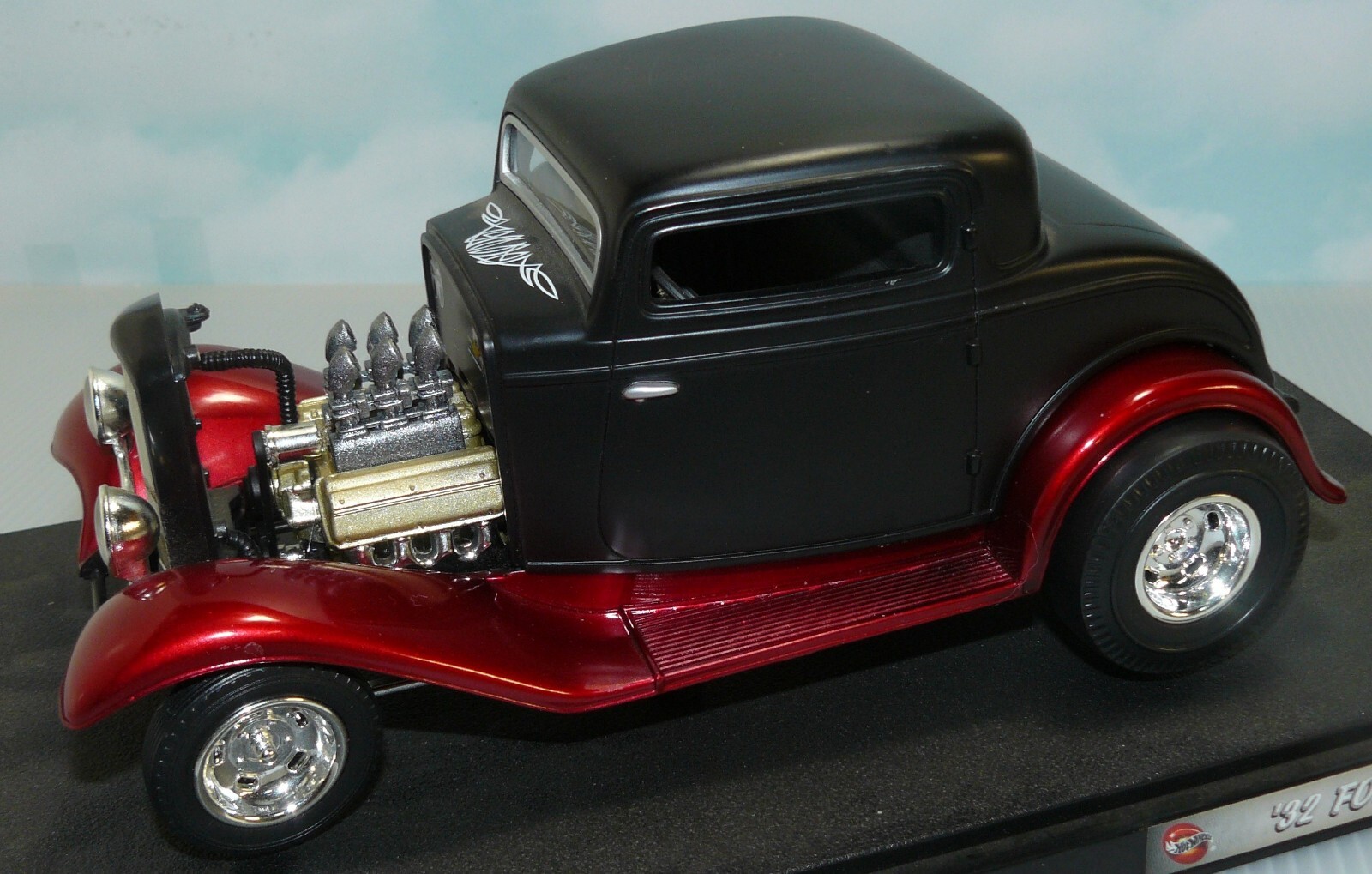 1/18　ホットウィール 1932 フォードクーペ限定版　モデルA 1/18 Hot Wheels 1932 Ford coupe gasser , altered , drag car