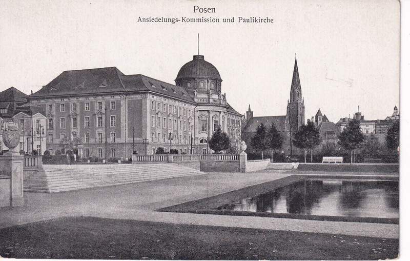 Ak Ansichtskarte Posen PoznaÅ Ansiedlungs- Kommission U. Paulikirche Ca. 1925