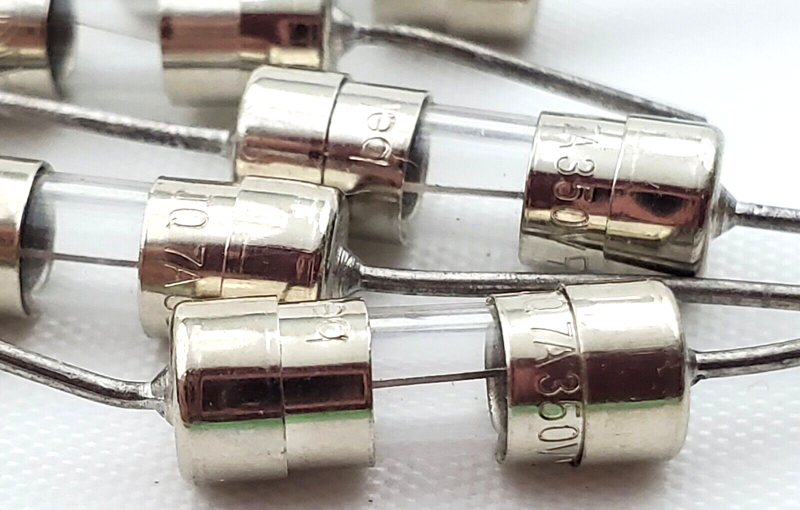Lot of 10 Bel 2AG 350 Volt 7 Amp 5 x 15 MM Fast Acting Pigtail Glass Fuses