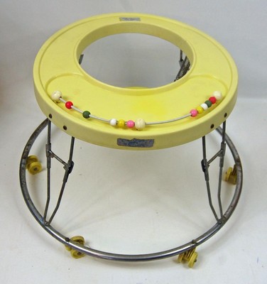Rare Vintage Hoola Coupe Circular Baby Walker 1960's for Doll Display JAPAN