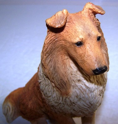 1988 Vintage CASTAGNA Collie Dog Rough Porcelain Seated Italy Gold / White