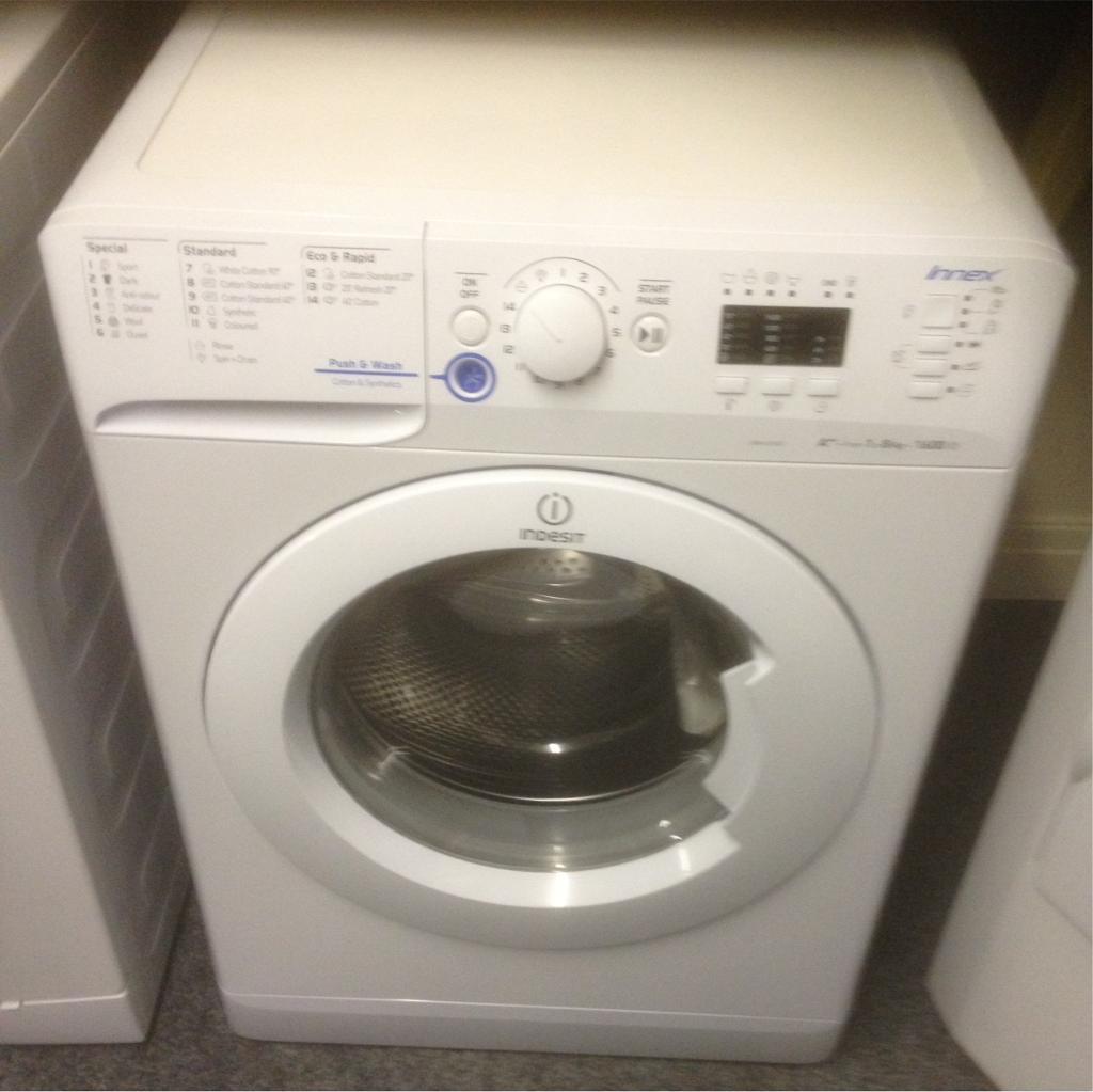 Indesit Innex 8 kg,1600 spin washing machine. Model XWA81682 in Stoke
