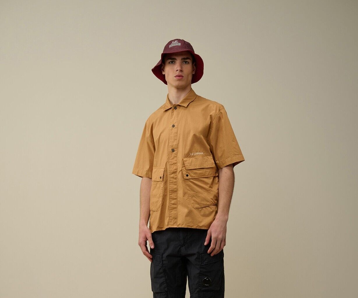 CP COMPANY｜SHORT-SLEEVED SHIRTS (Popeline Short Sleeve Cp Company Popeline Short Sleeve Shirt Grey | ONU