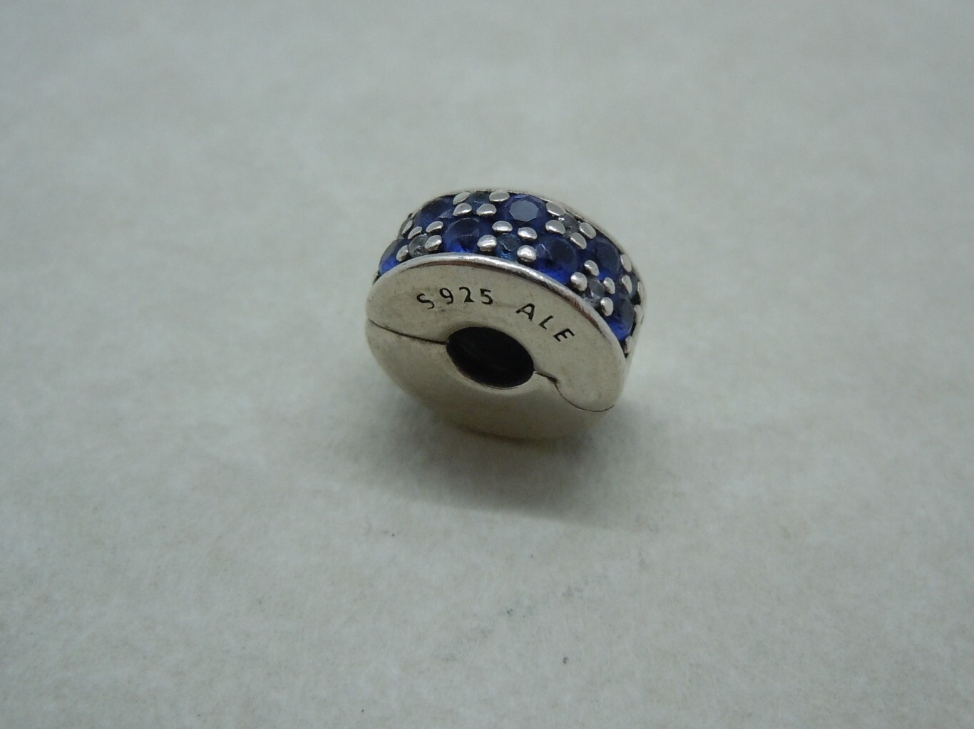 レア Pandora models PAN 1 SILVER BULLET Pandora GOLD & SILVER Bracelet With 18 Charms 585 & 925