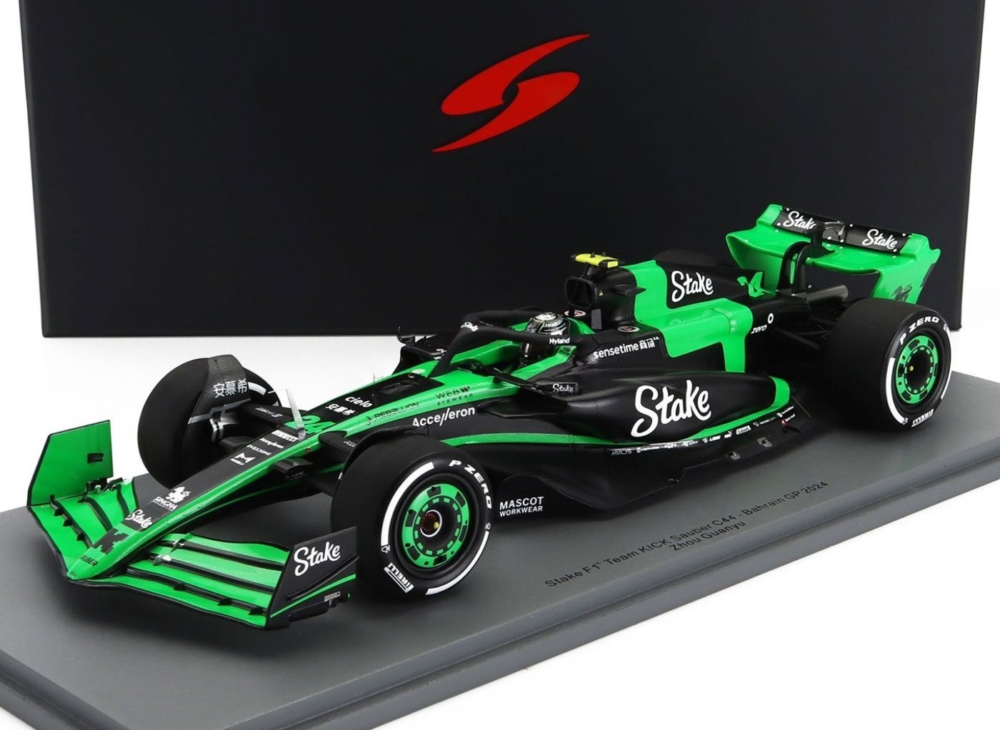 1/18 Scale Stake F1 Team Kick Sauber C44 Zhou Guanyu #24