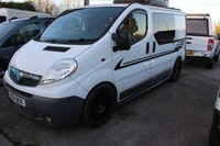 VAUXHALL VIVARO DAY VAN 2014