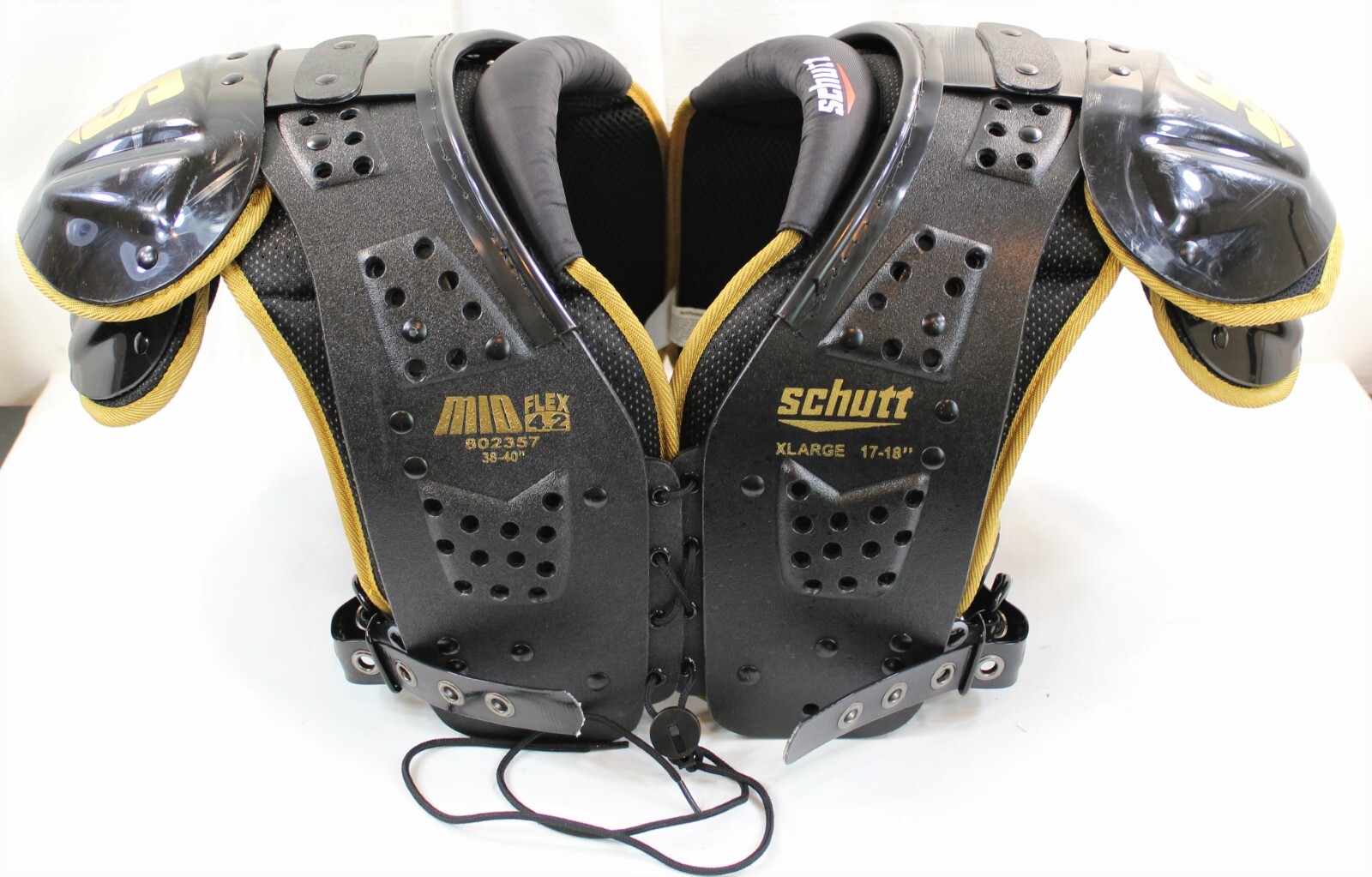 Catchers Gear 714195416286 UPC - Schutt Sports Varsity O2