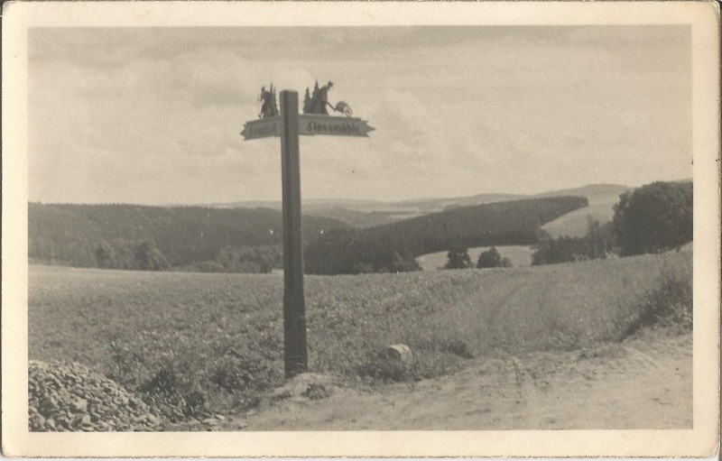 Wegweiser Nach Lengefeld & FloÃMÃ¼Hle Bei Borstendorf GrÃ¼Nhainichen Im Erzgebirge