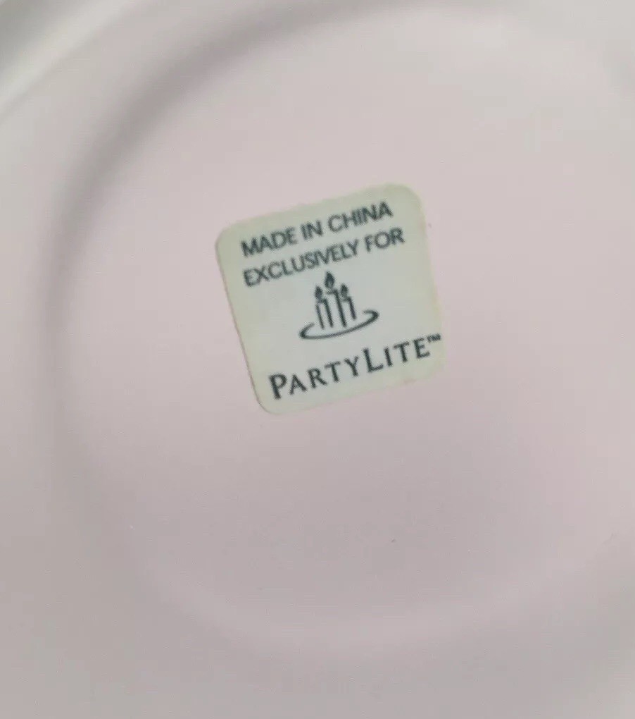 PartyLite Opaque Glass Votive Candle Holder 'MOTHER WOLF & CUBS'  Beautiful!