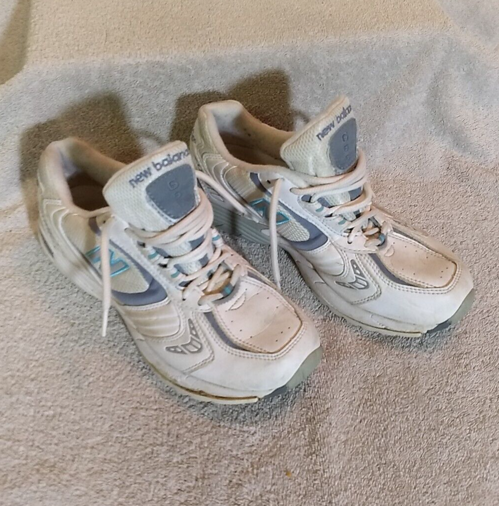 New Balance Womens 655 SL-2 Fit White Walking Shoes, Size: 8