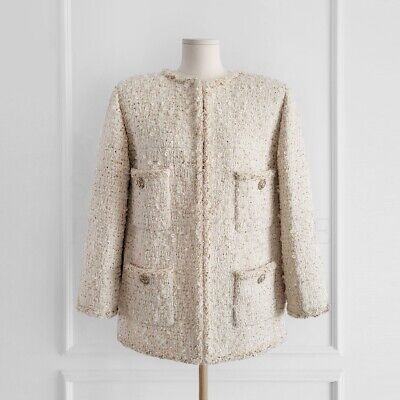 NWOT CHANEL EGYPT METIER D'ART 19A IVORY ECRU GOLD TWEED OVERSIZED JACKET FR36