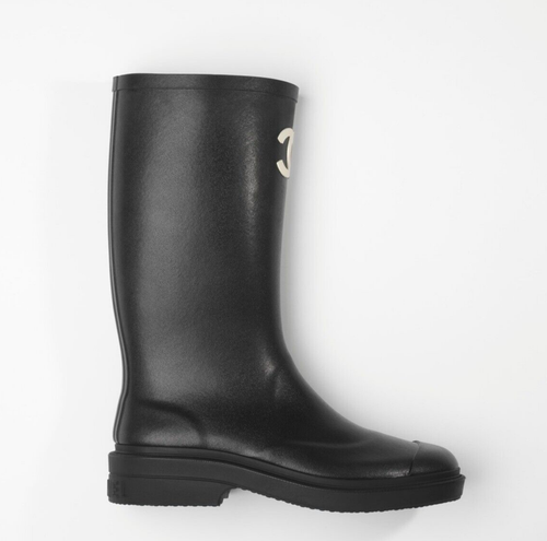 Pre-owned Chanel Rev Black White Caoutchouc Cc Logo High Pull On Rubber Rain Boots 42