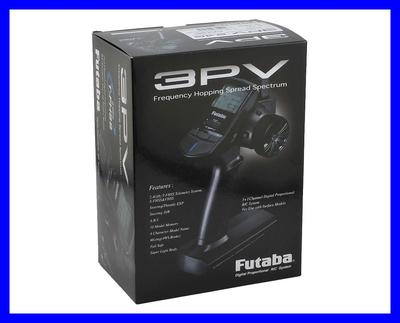 Futaba　3PV Futaba 3PV 2.4GHz 3-Channel T/S/FHSS Radio System w/R203GF