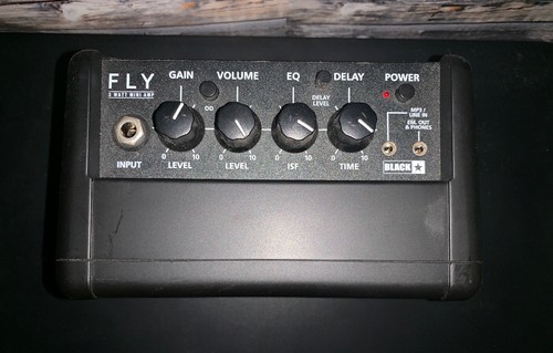 Blackstar Fly 3-Watt Battery Powered Guitar Amp FLY3 Amplifier