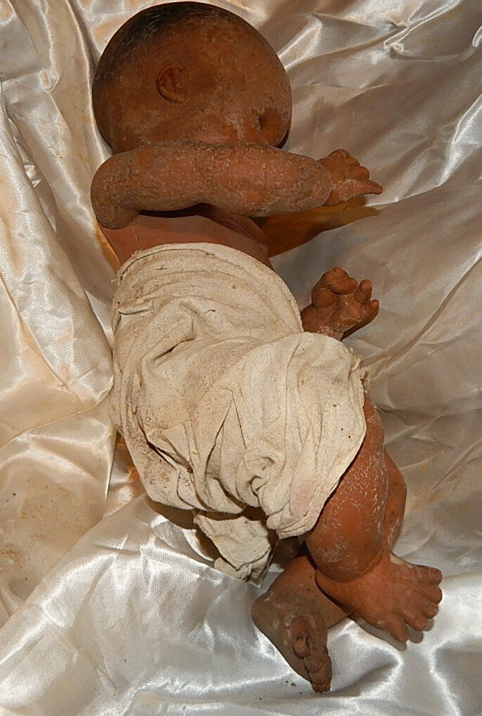 SSSHHHHHH!! Vintage Plated Moulds Inc. 1961 Drink/Wet African American Baby Doll