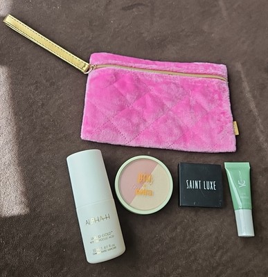Lot Ipsy Make-up & Zipper Bag  AlphaH Liquid Gold, Pixi By Petra, Eye, Blush